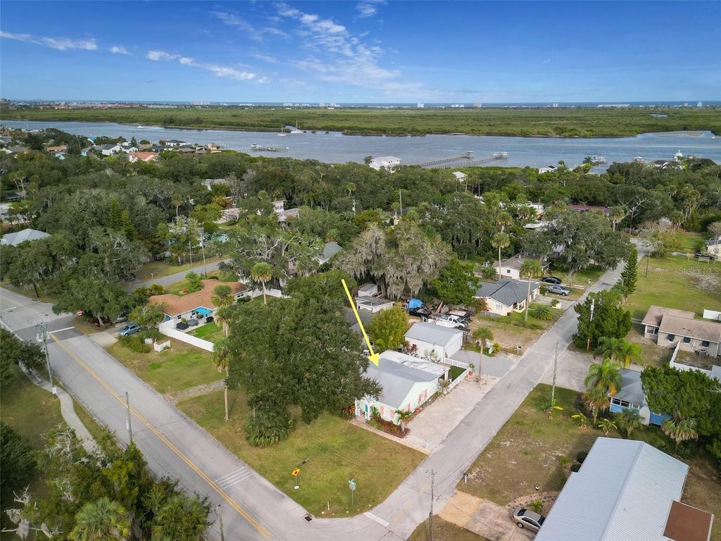 Photo of 1711 Magnolia Street, New Smyrna Beach, FL 32168 (MLS # NS1086838)