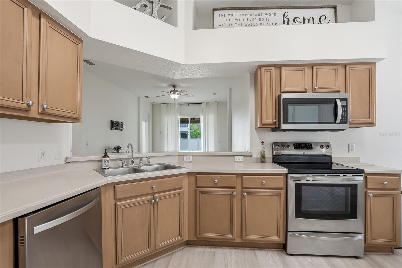 IVY LAKE ESTATES - Residential
