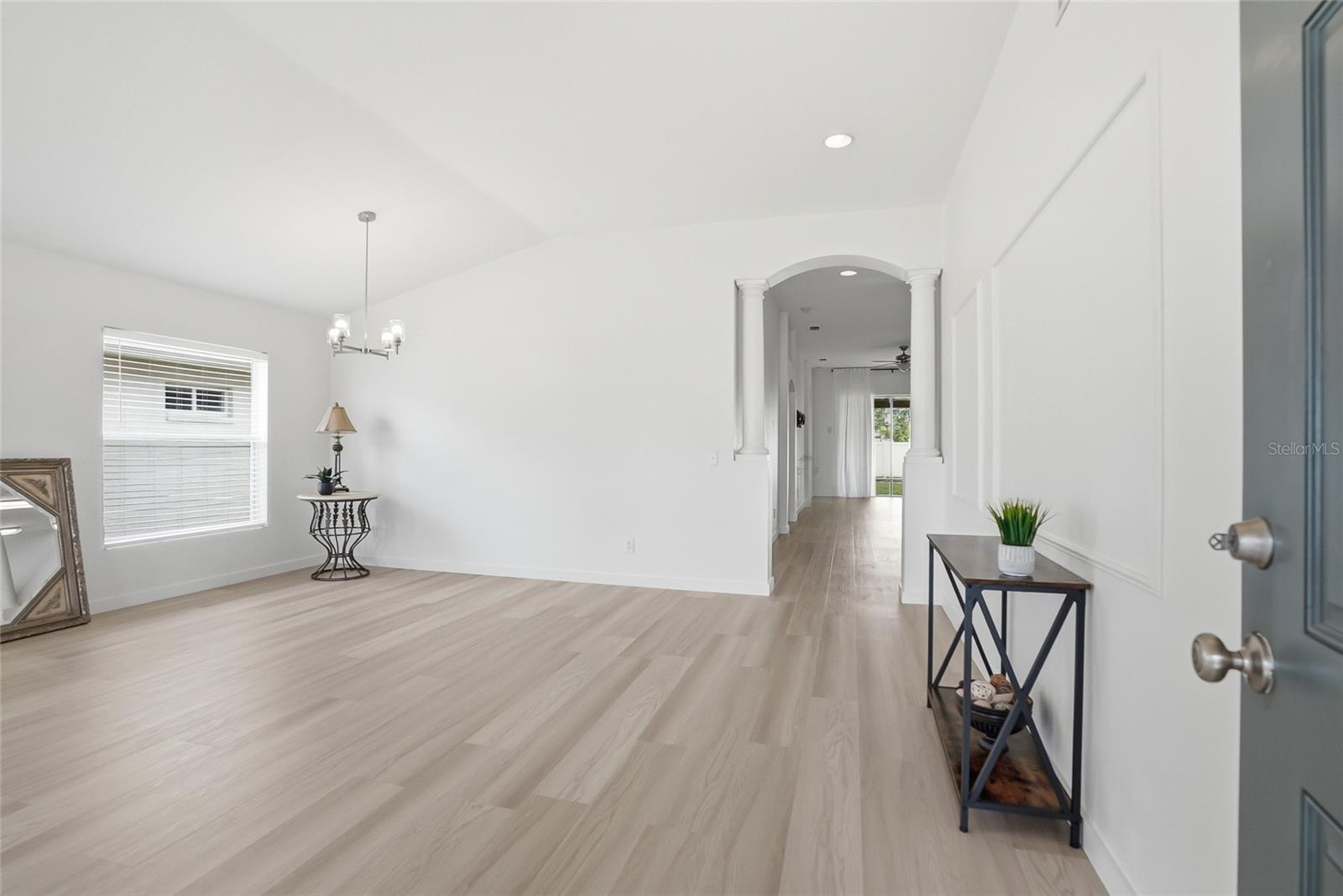 IVY LAKE ESTATES - Residential