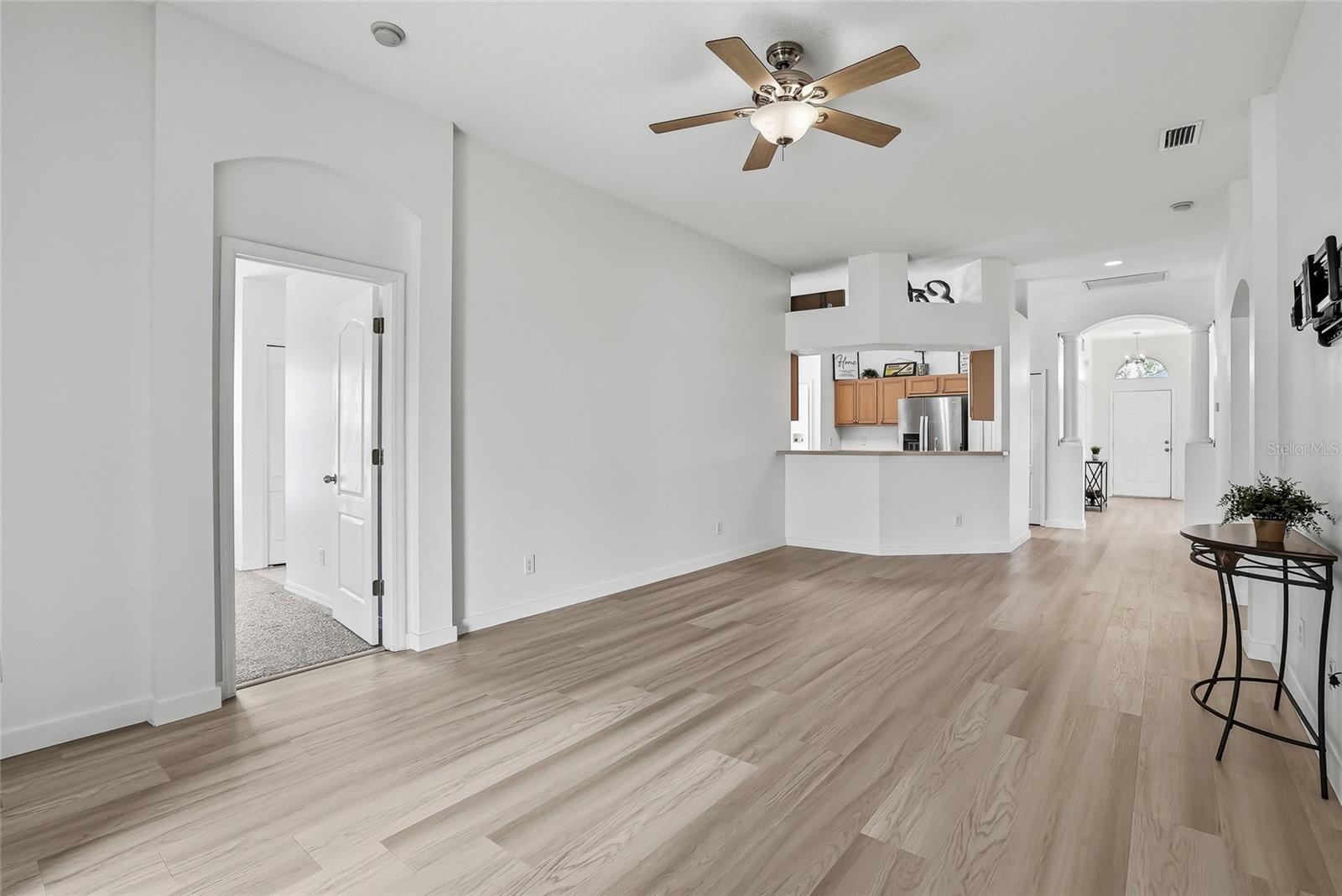 IVY LAKE ESTATES - Residential