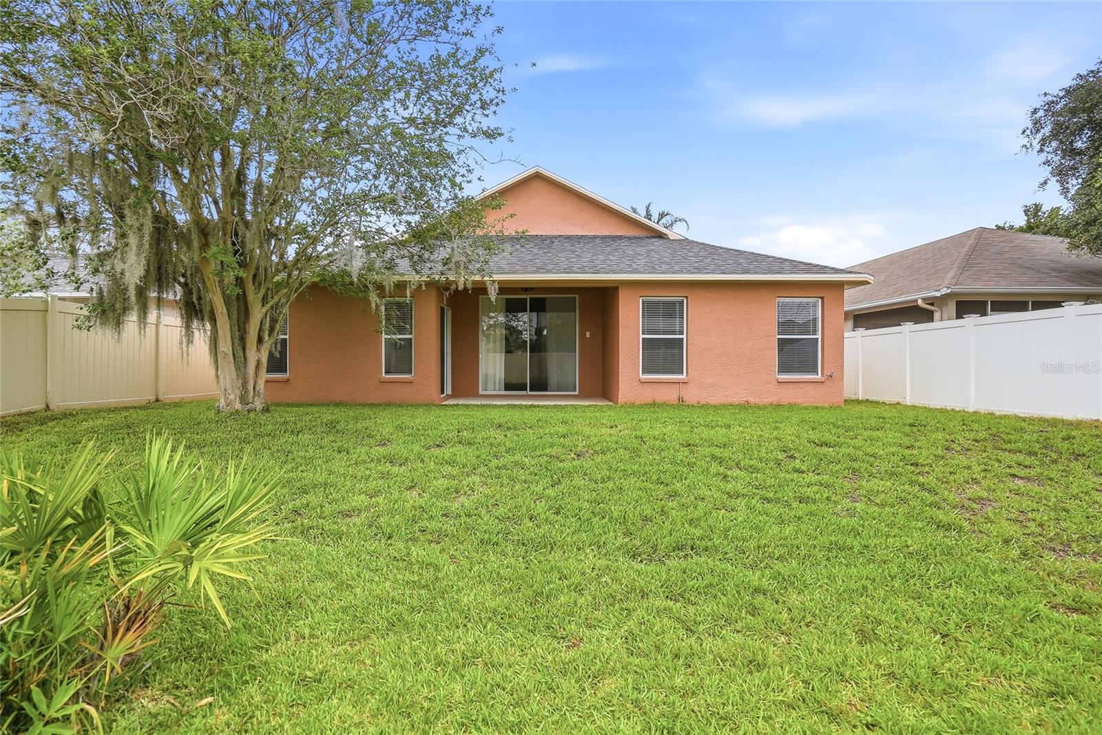 IVY LAKE ESTATES - Residential