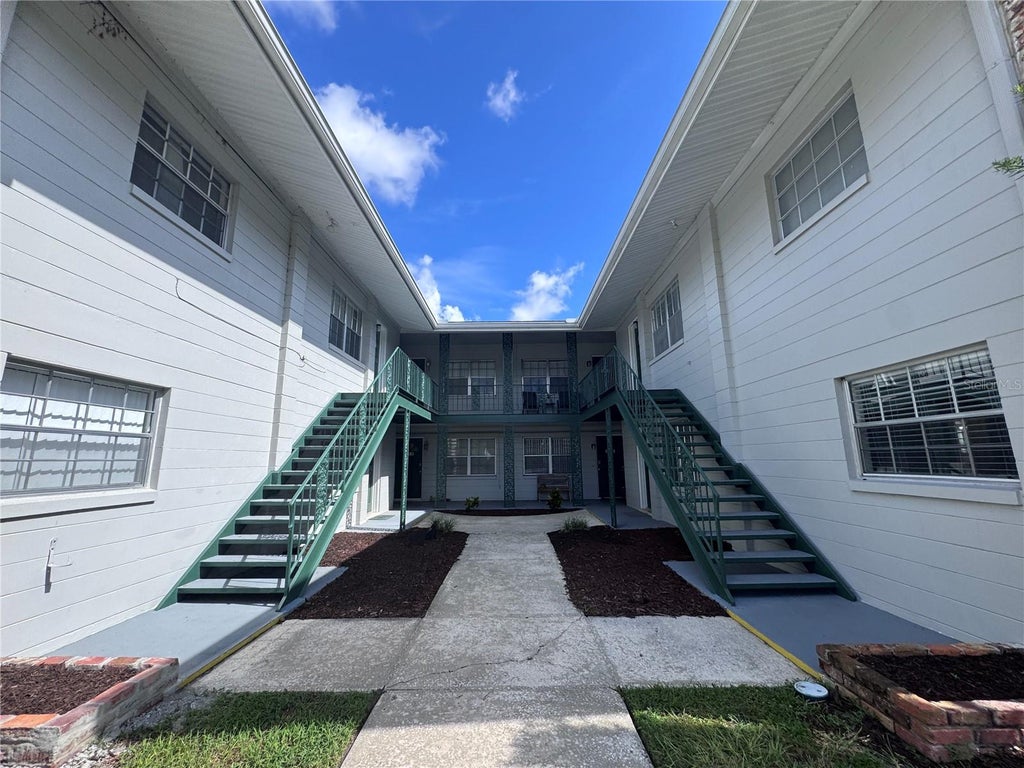 Photo of 805 Vassar Street #A, Orlando, FL 32804 (MLS # O6433129)