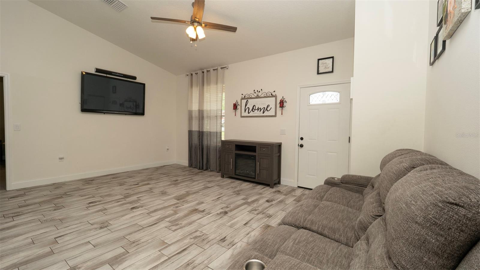 12458 FISH COVE DRIVE