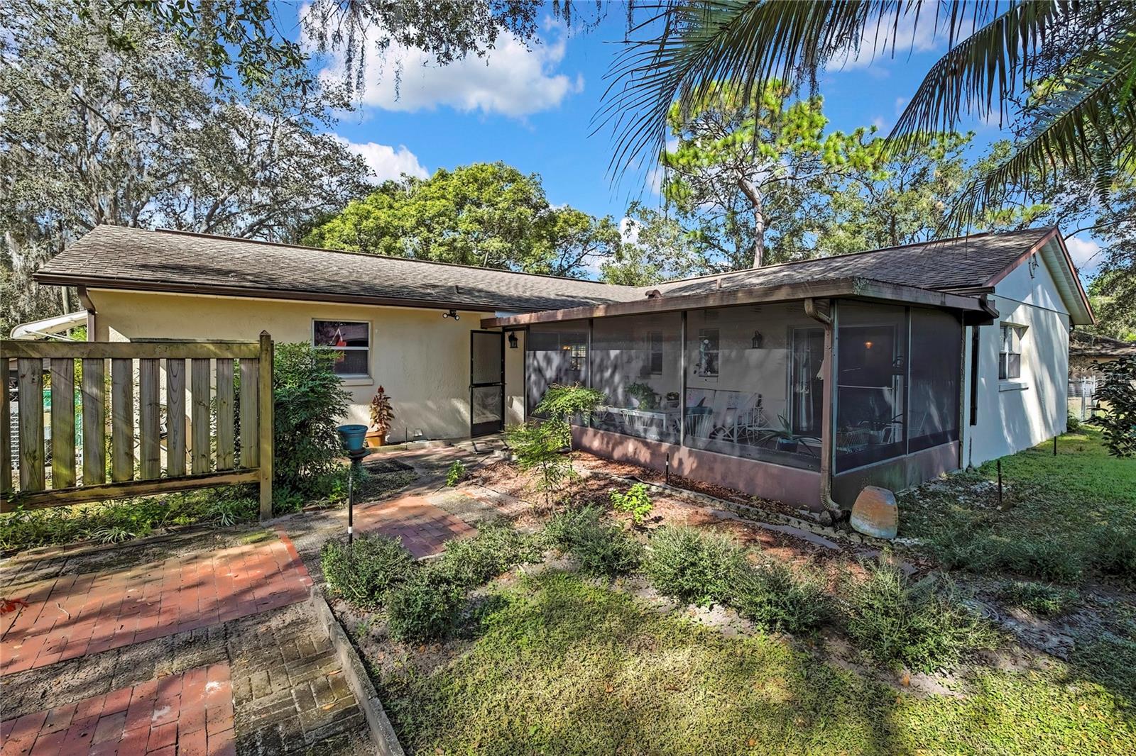 INVERNESS HIGHLANDS SOUTH - Residential