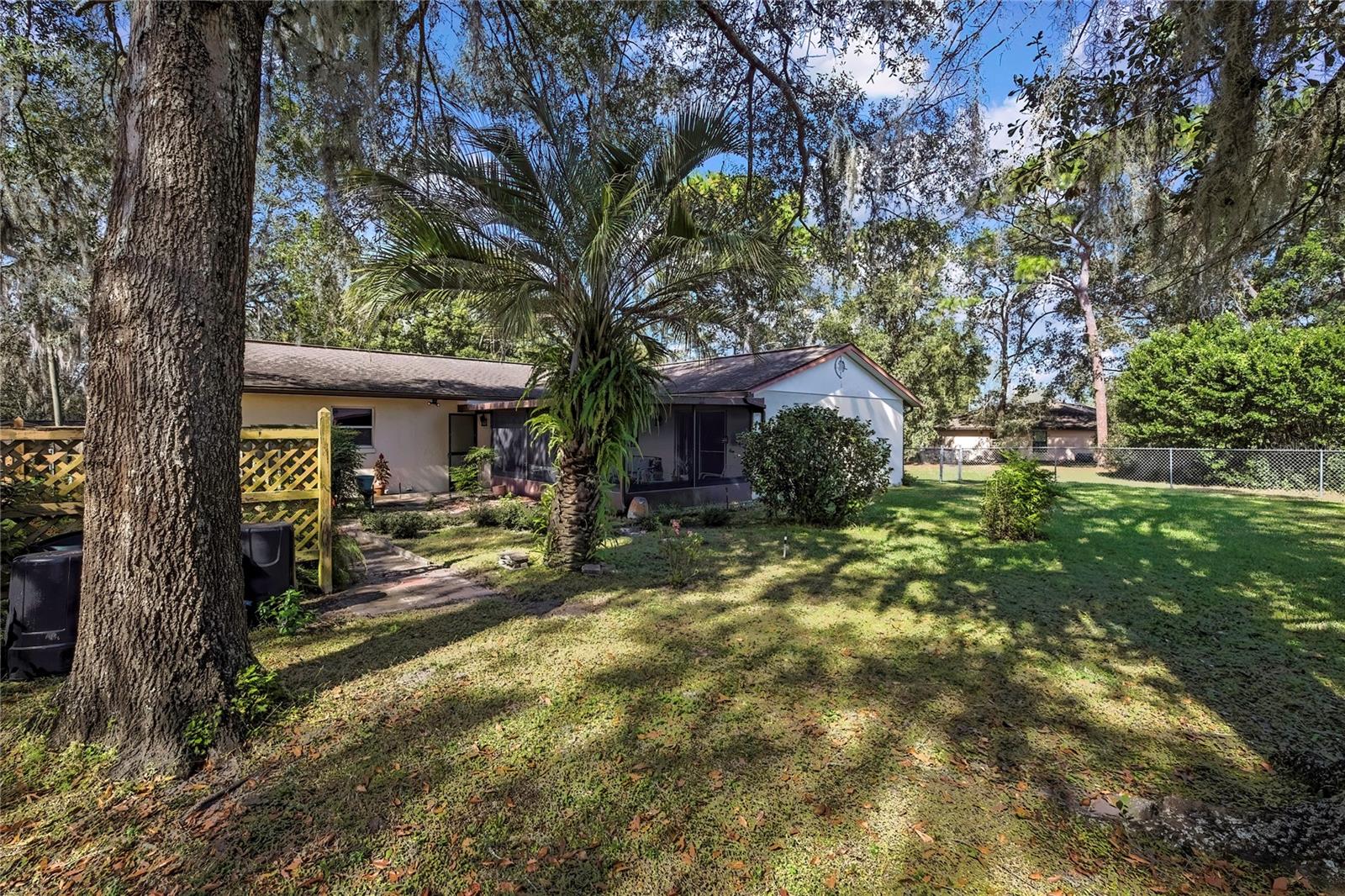 INVERNESS HIGHLANDS SOUTH - Residential