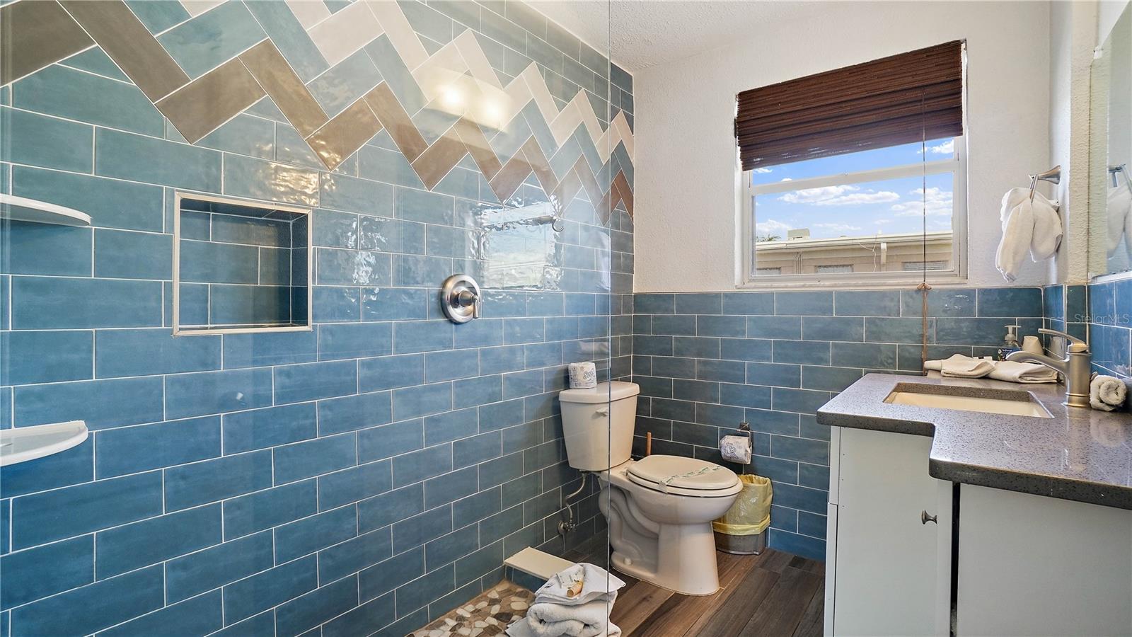 FRIENDLY NATIVE BEACH RESORT - Residential