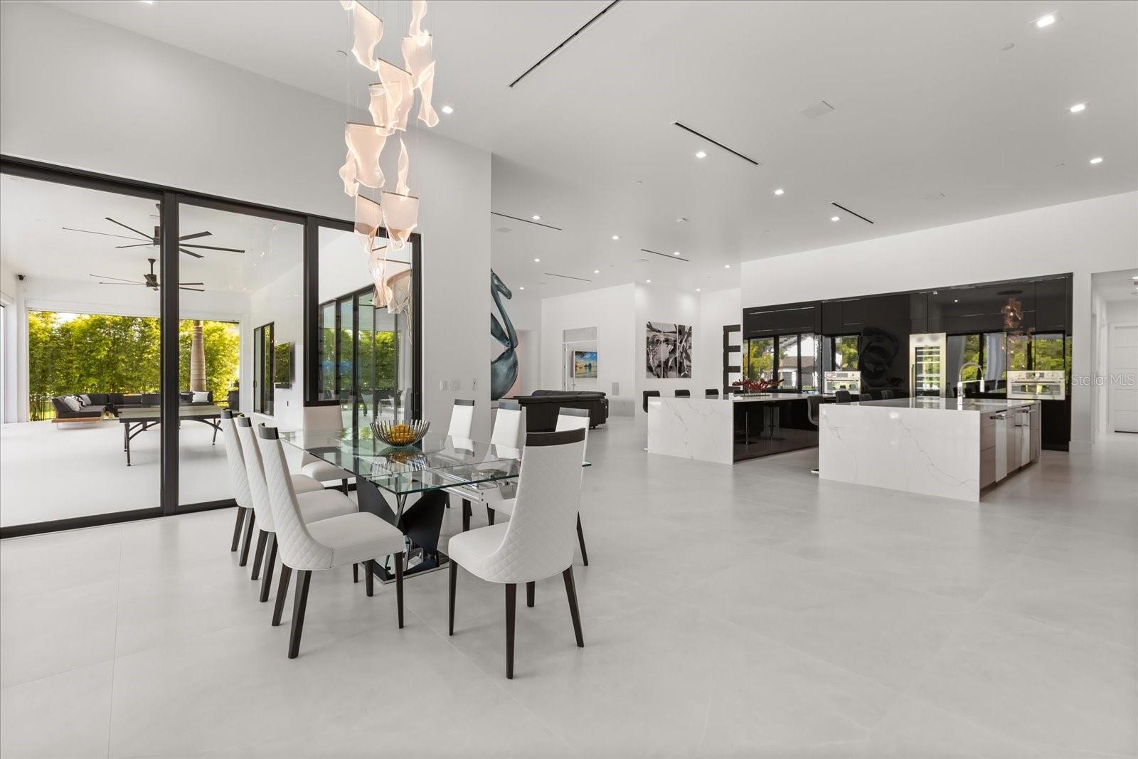 WATERSIDE - Residential