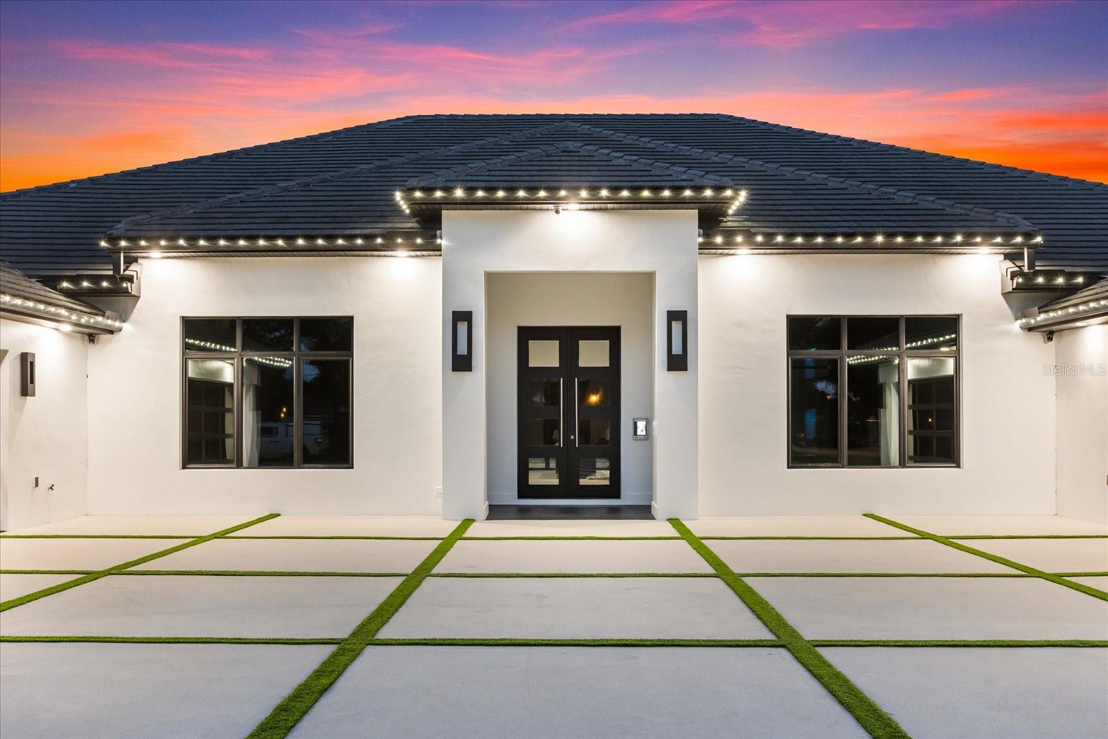WATERSIDE - Residential