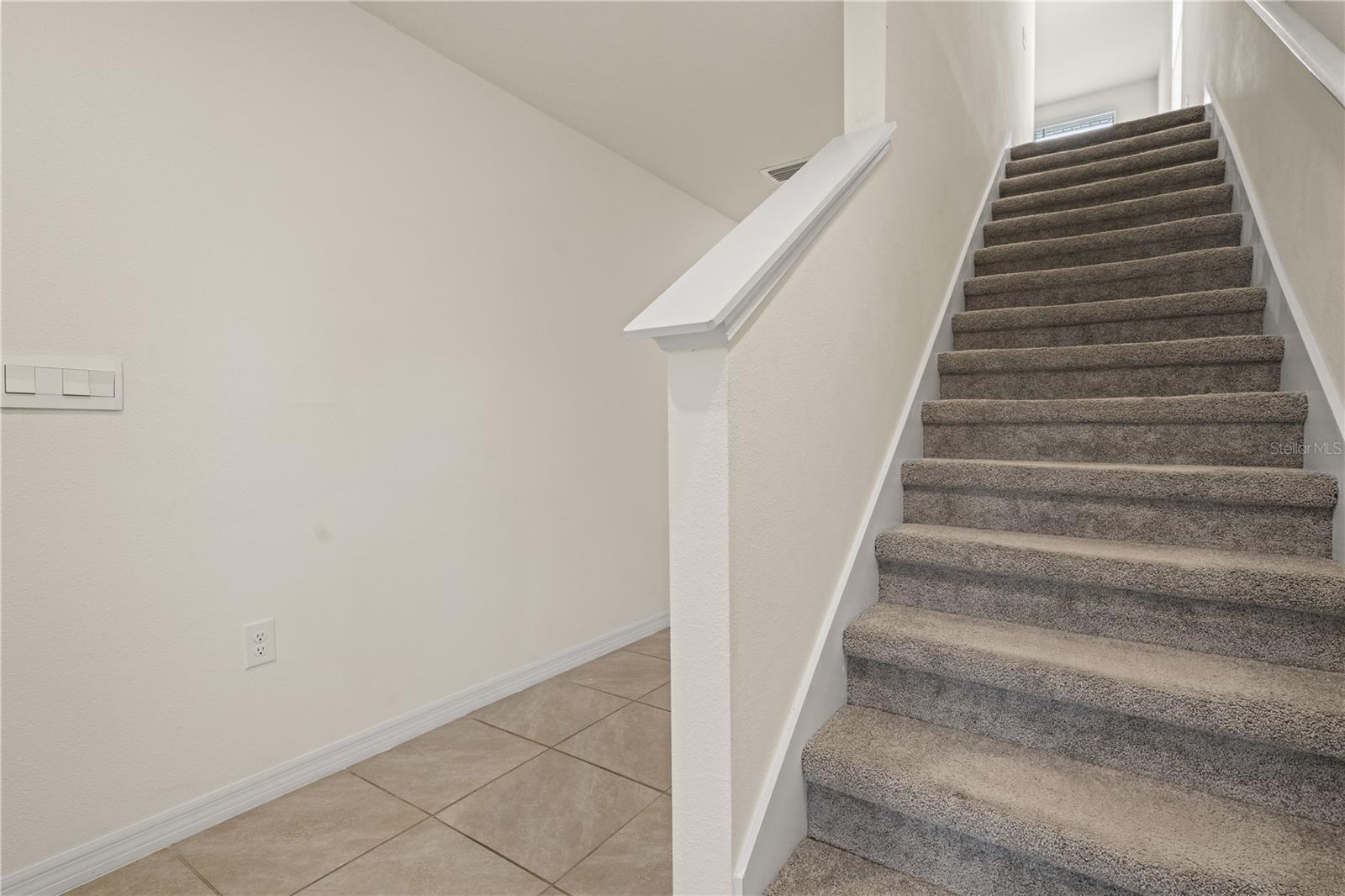 HERITAGE HILLS - Residential