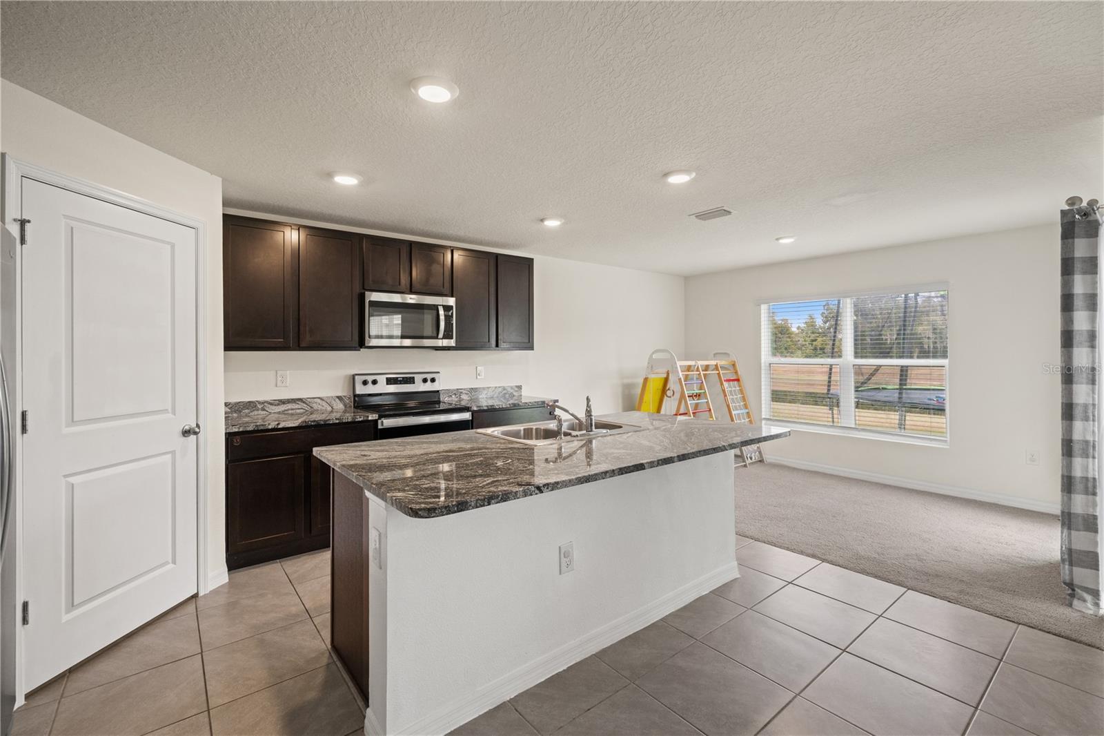 HERITAGE HILLS - Residential