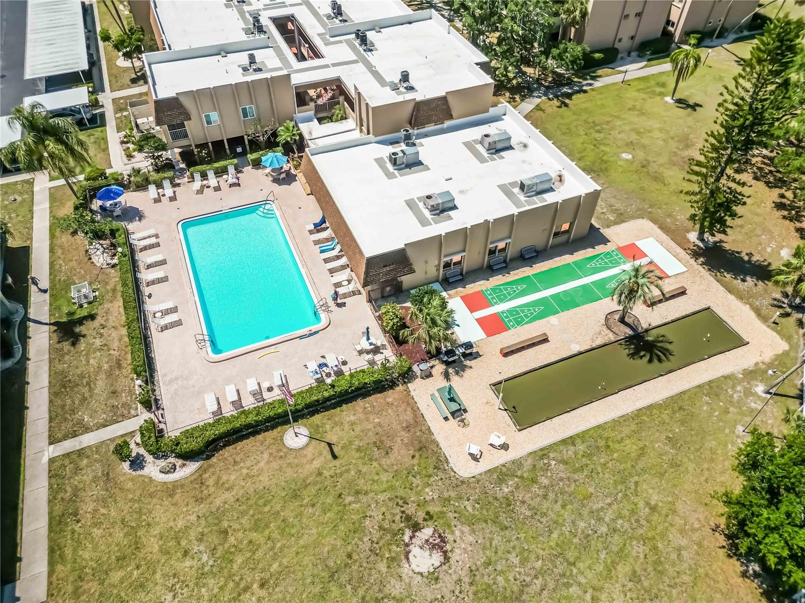 GLEN OAKS GARDEN APTS 3 - Residential Lease