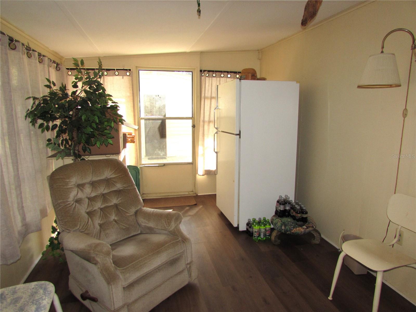 ELLSWORTH POINT 1ST ADD - Residential