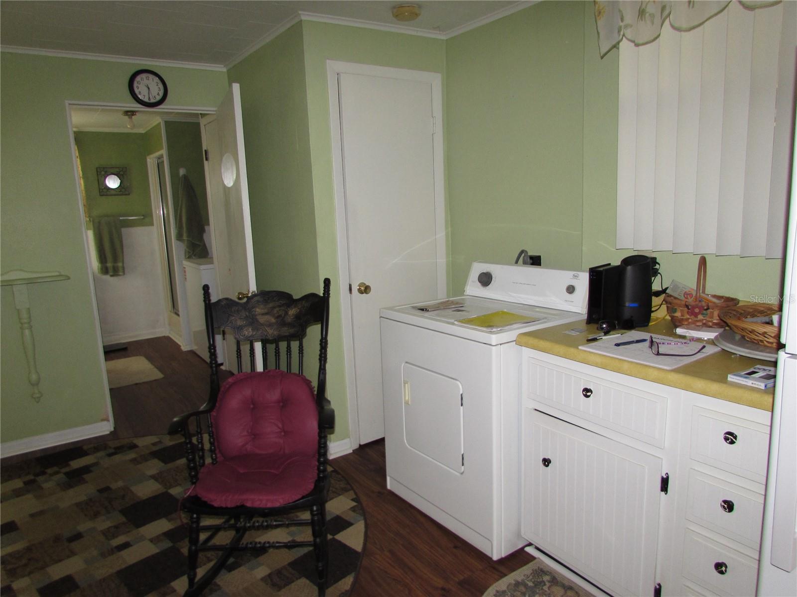 ELLSWORTH POINT 1ST ADD - Residential