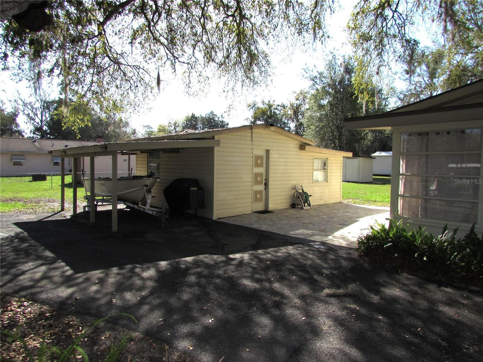 ELLSWORTH POINT 1ST ADD - Residential