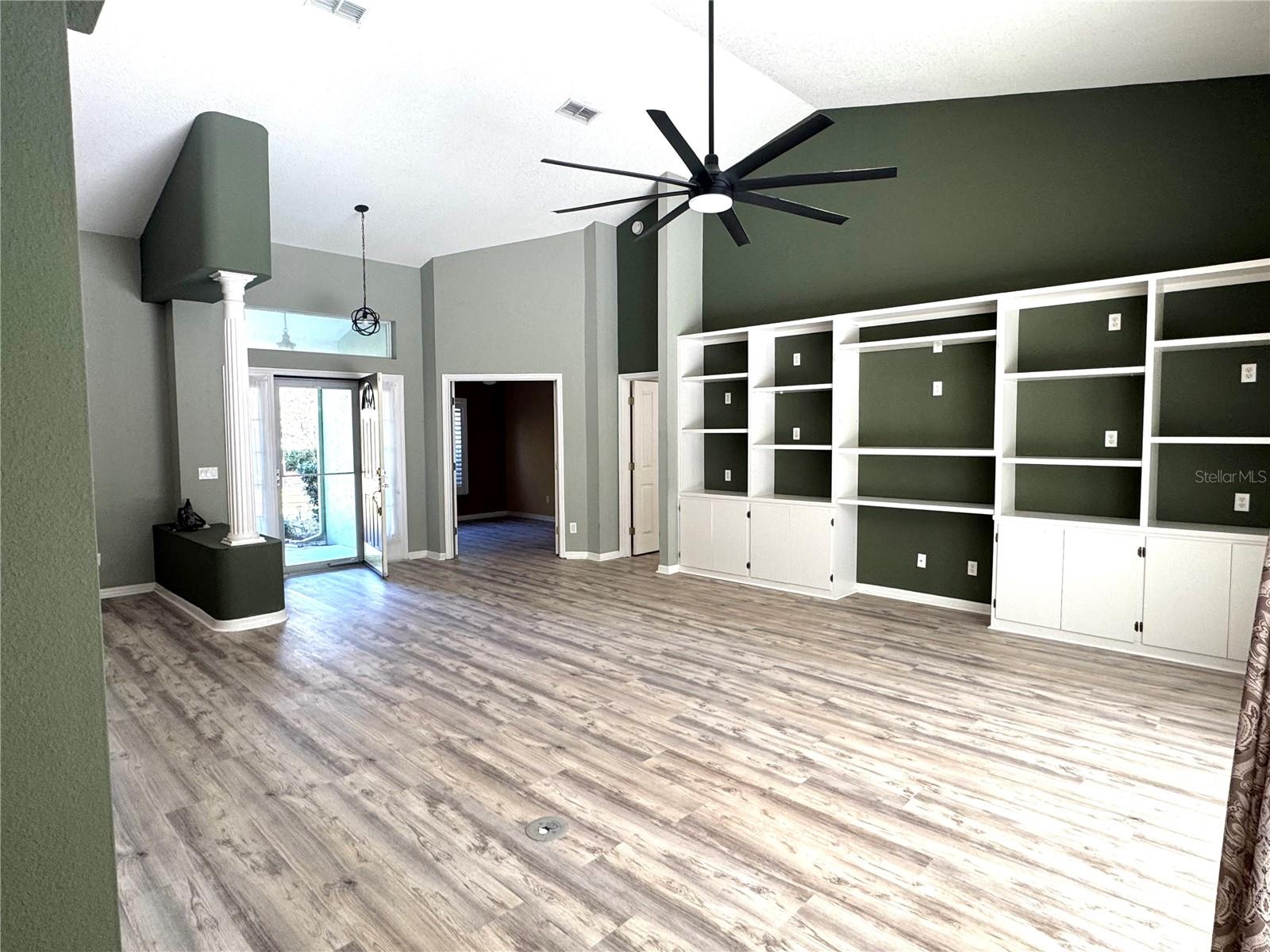 1852 W IVORYWOOD DRIVE