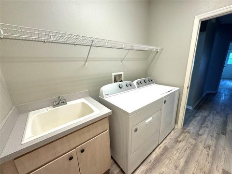 Tiny photo for 1852 W Ivorywood Drive, Beverly Hills, FL 34465 (MLS # OM714788)