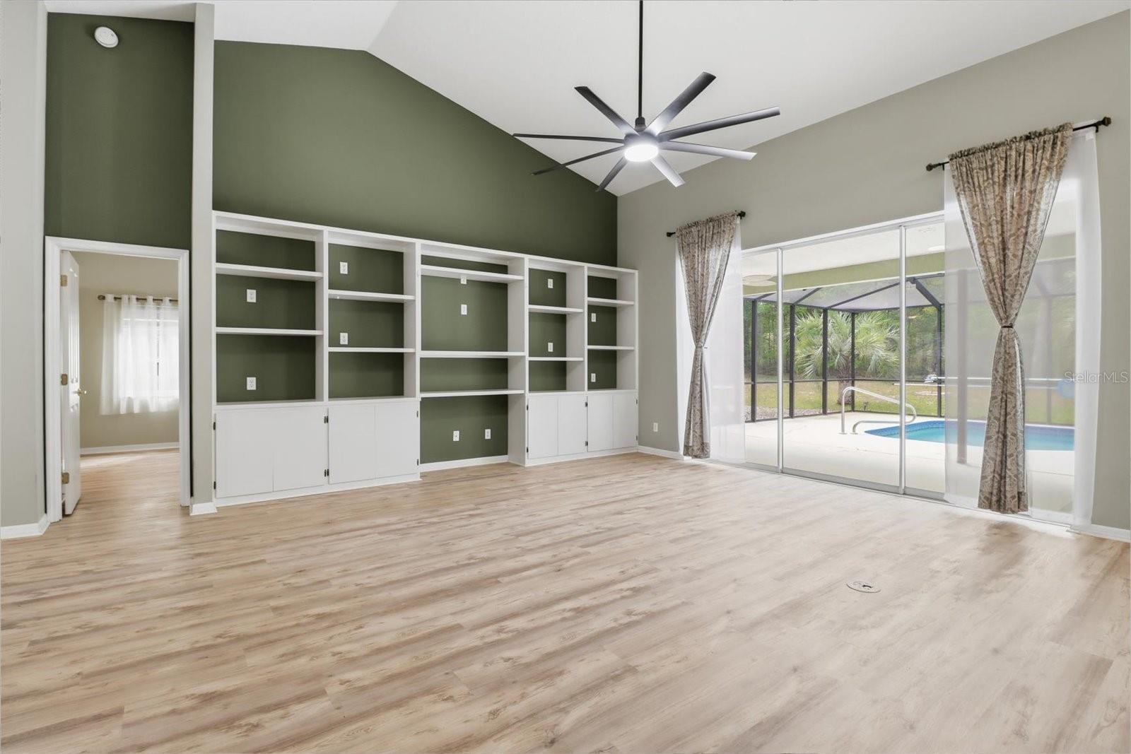 PINE RIDGE ESTATES - Residential