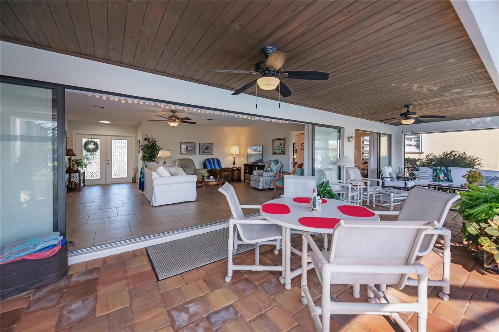 PUNTA GORDA ISLES SEC 15 - Residential