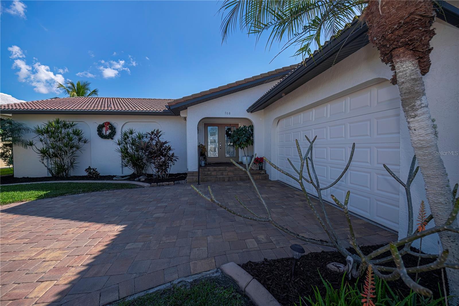 PUNTA GORDA ISLES SEC 15 - Residential