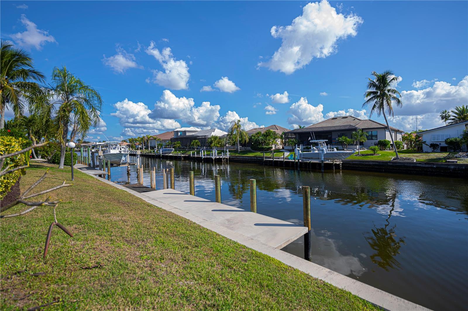 PUNTA GORDA ISLES SEC 15 - Residential