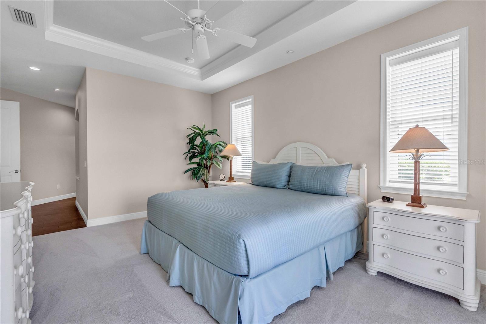 COTTAGES OF CURRY CREEK - Residential Lease