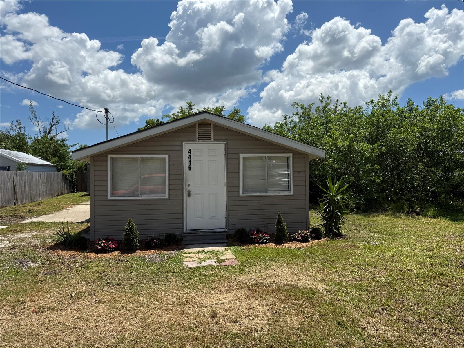 Charming 2 Bedroom Cottage Near the Myakka River!
This beautifully updated cottage is move-in ready and packed with upgrades! Featuring brand new laminate wood floors throughout, fresh interior paint, and a fully renovated kitchen with new cabinets and countertops. Enjoy open living and dining spaces perfect for everyday living and entertaining.
The home includes two spacious bedrooms, one of which could easily be used as a flex room or office. The updated bath includes a new vanity, toilet, and shower. Outside, a gravel driveway and concrete patio provide convenient parking and outdoor living. Additional features include:
Stove and refrigerator
New AC unit (2-window units)
Electric panel updated
Whisper-quiet location
Shed included
Freshly cleaned floors
Ideal for those looking to be close to nature with easy access to the Myakka River. This home is perfect as a primary residence, seasonal getaway, or rental investment.