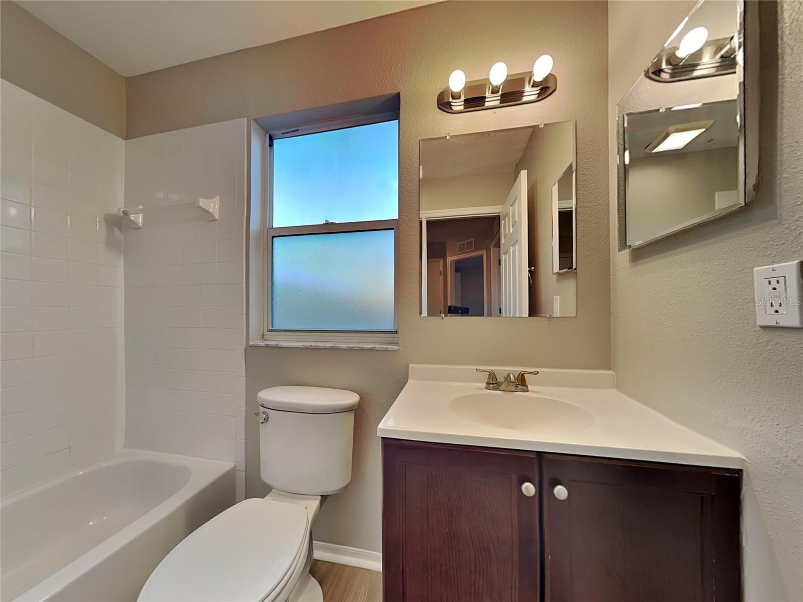 HEATHER LAKES UNIT XXVII PH - Residential Lease