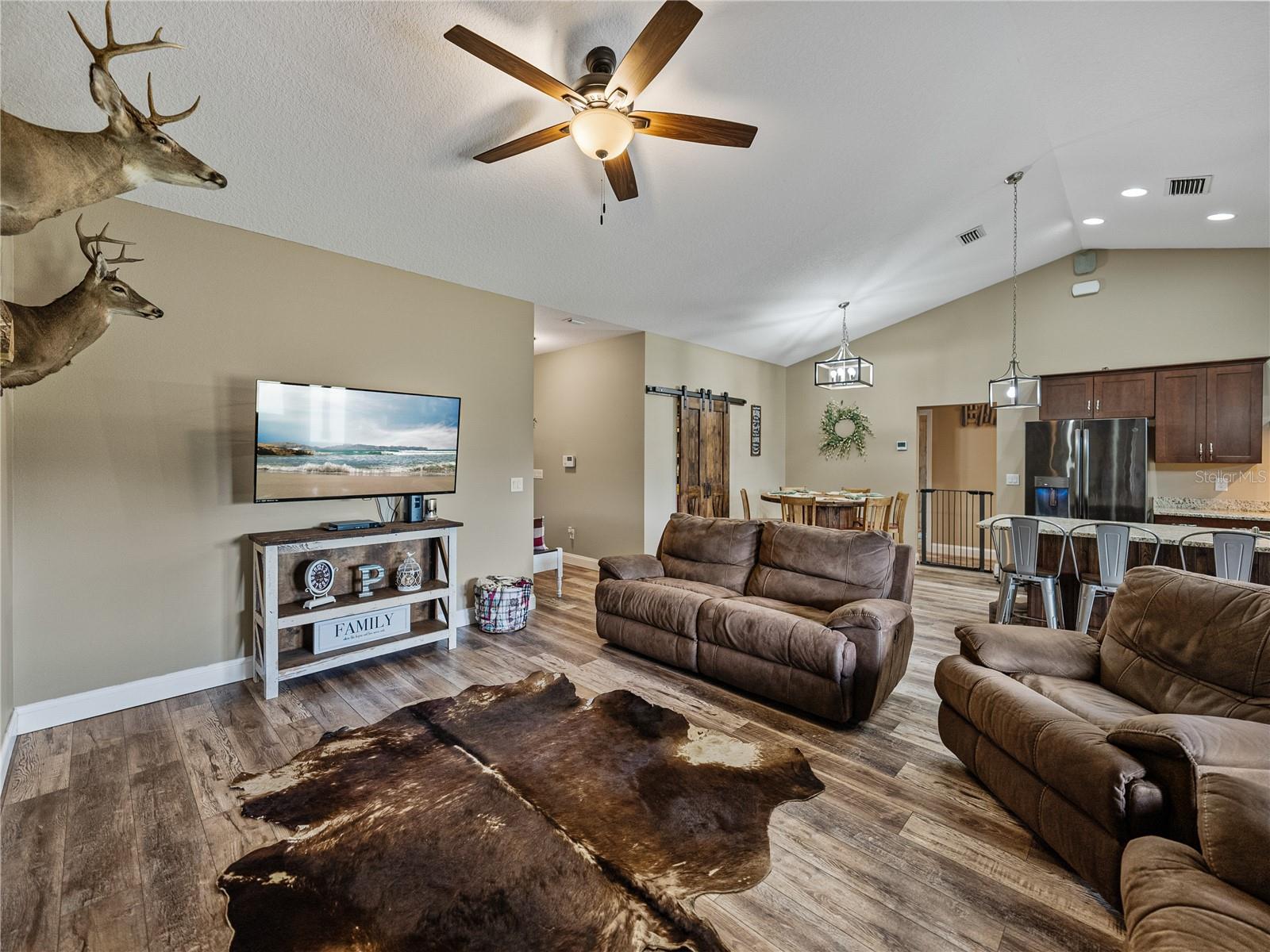 ACREAGE - Residential