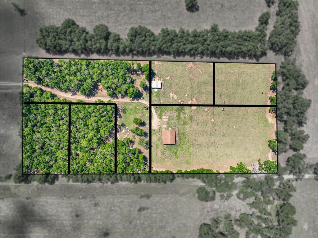 Photo of 35657 Ashley Lane, Dade City, FL 33523 (MLS # TB8375439)