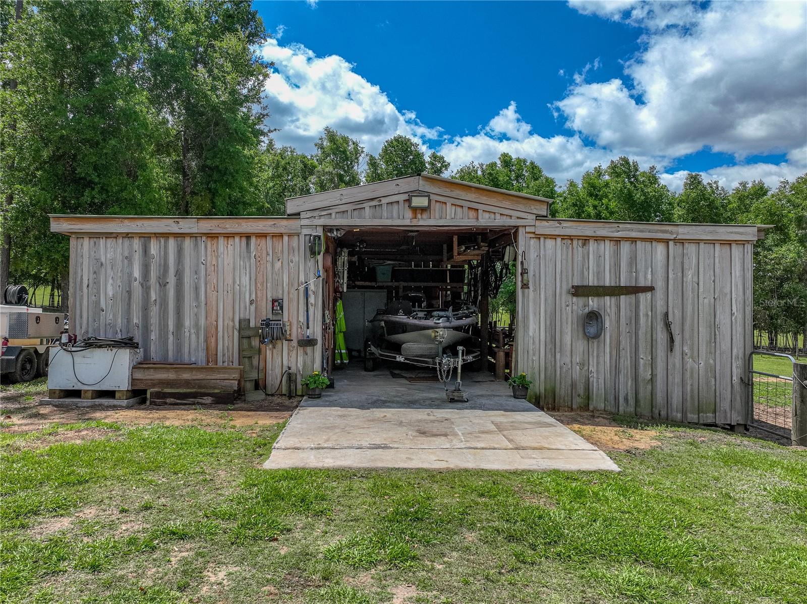 ACREAGE - Residential