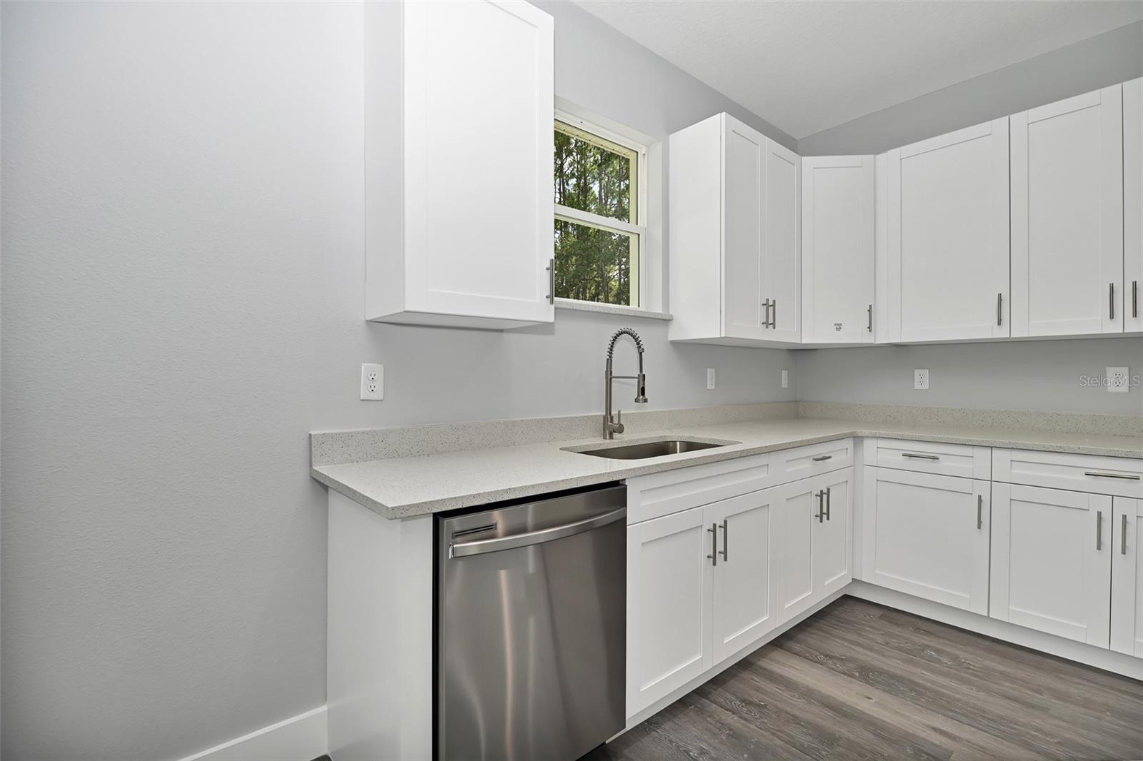 MARION OAKS - Residential