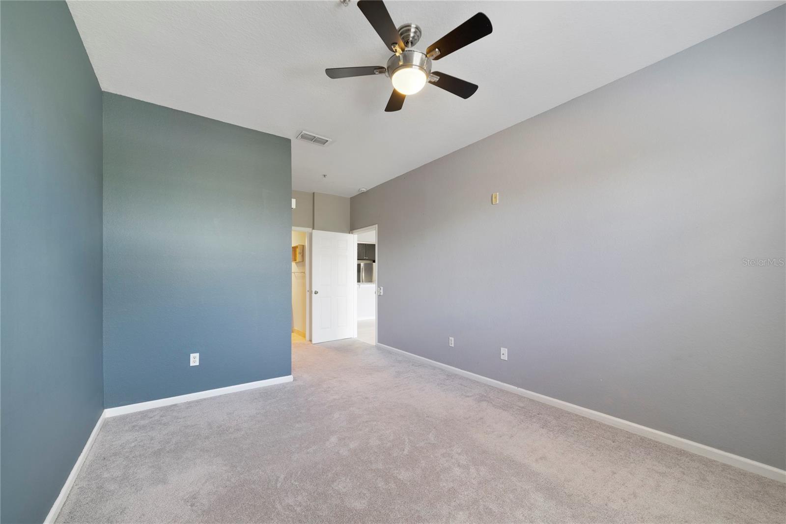 HORIZONS/STONERIDGE PLACE PH 03 - Residential