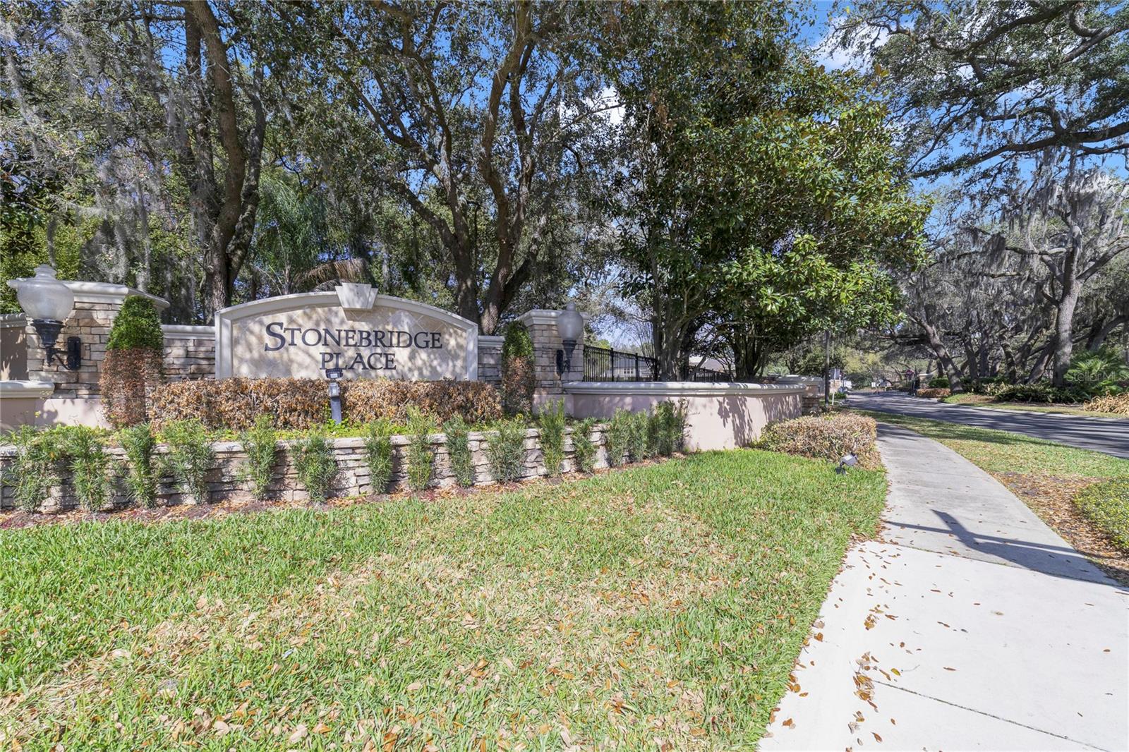 HORIZONS/STONERIDGE PLACE PH 03 - Residential