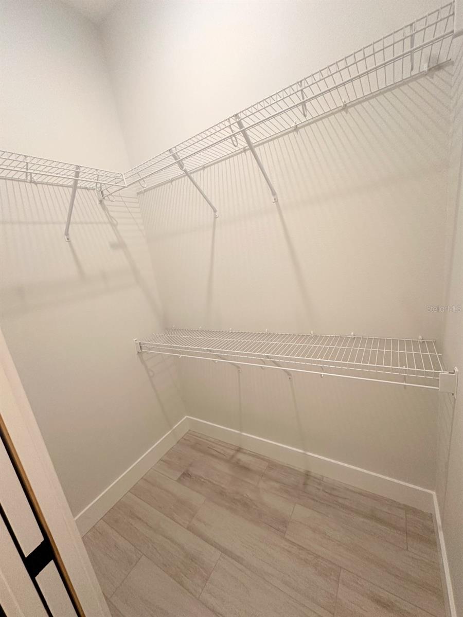 WOODPOINTE PHASE THREE - Residential