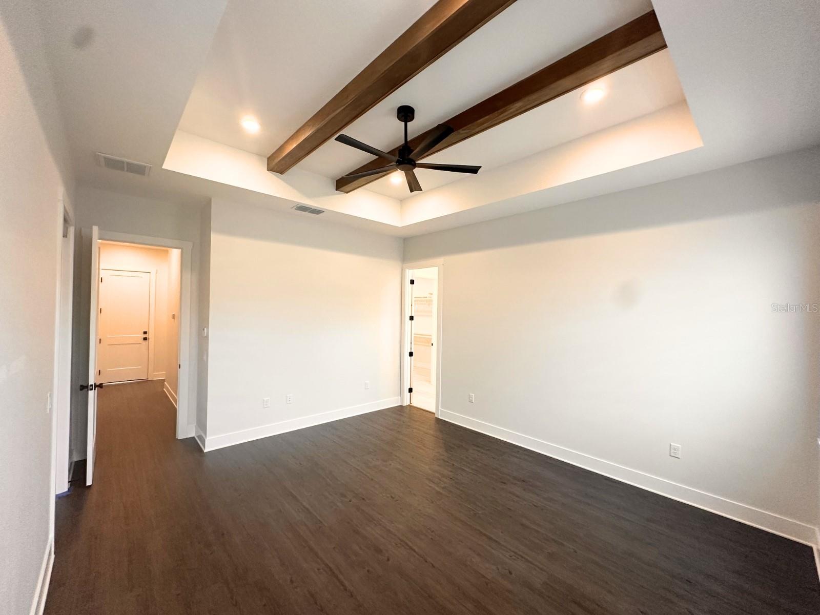 WOODPOINTE PHASE THREE - Residential