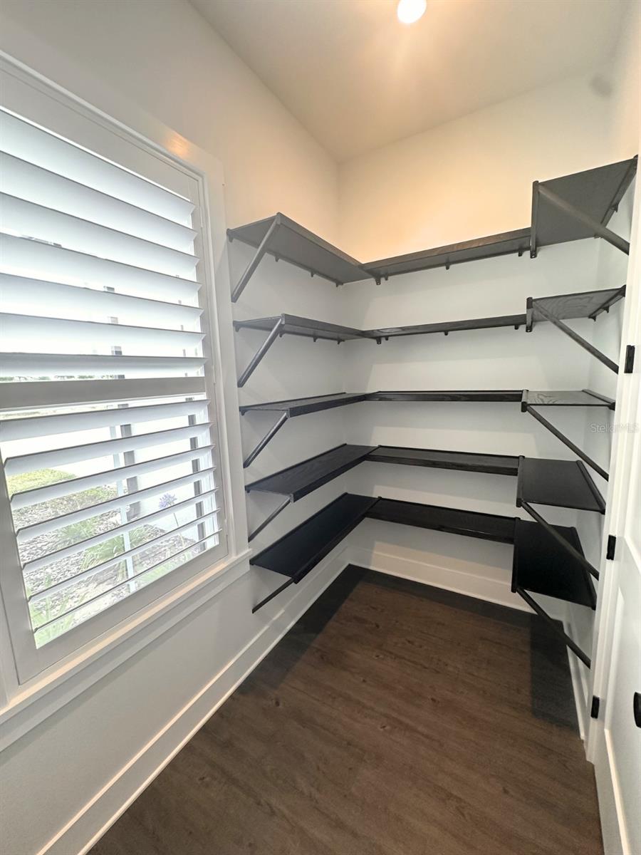 WOODPOINTE PHASE THREE - Residential