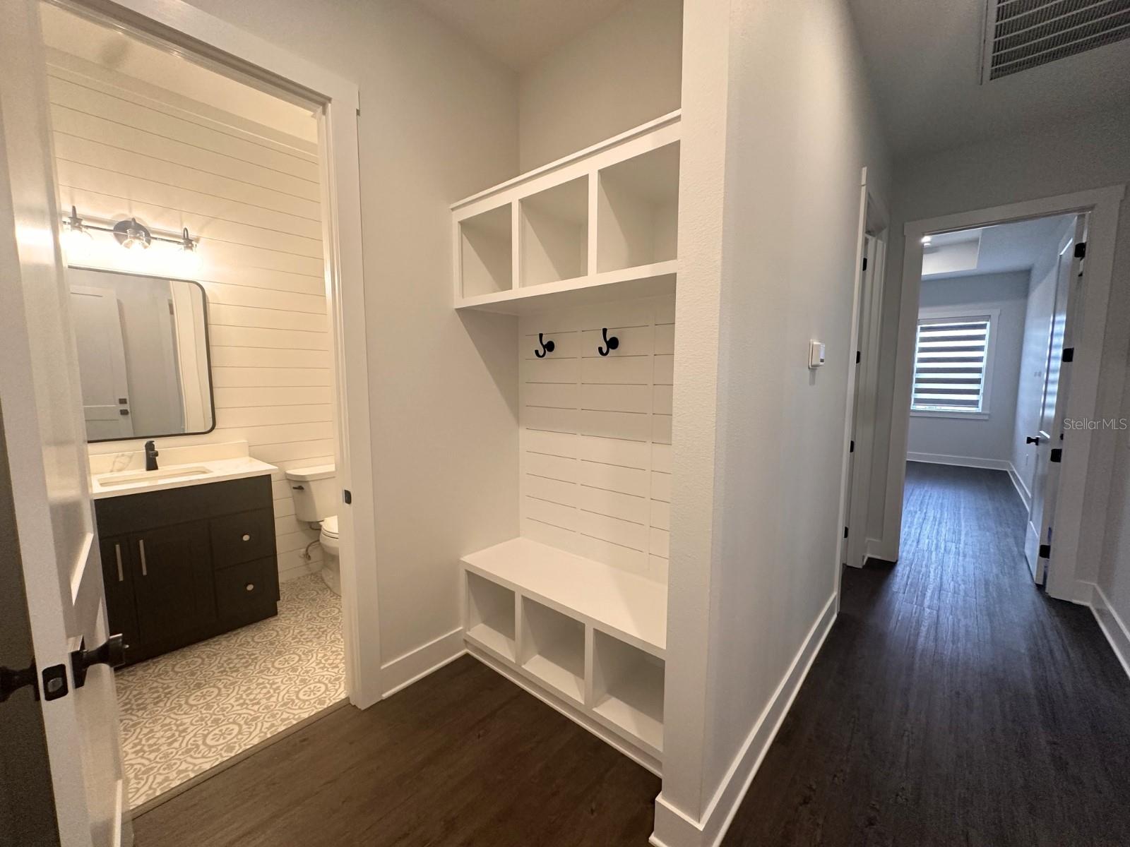 WOODPOINTE PHASE THREE - Residential