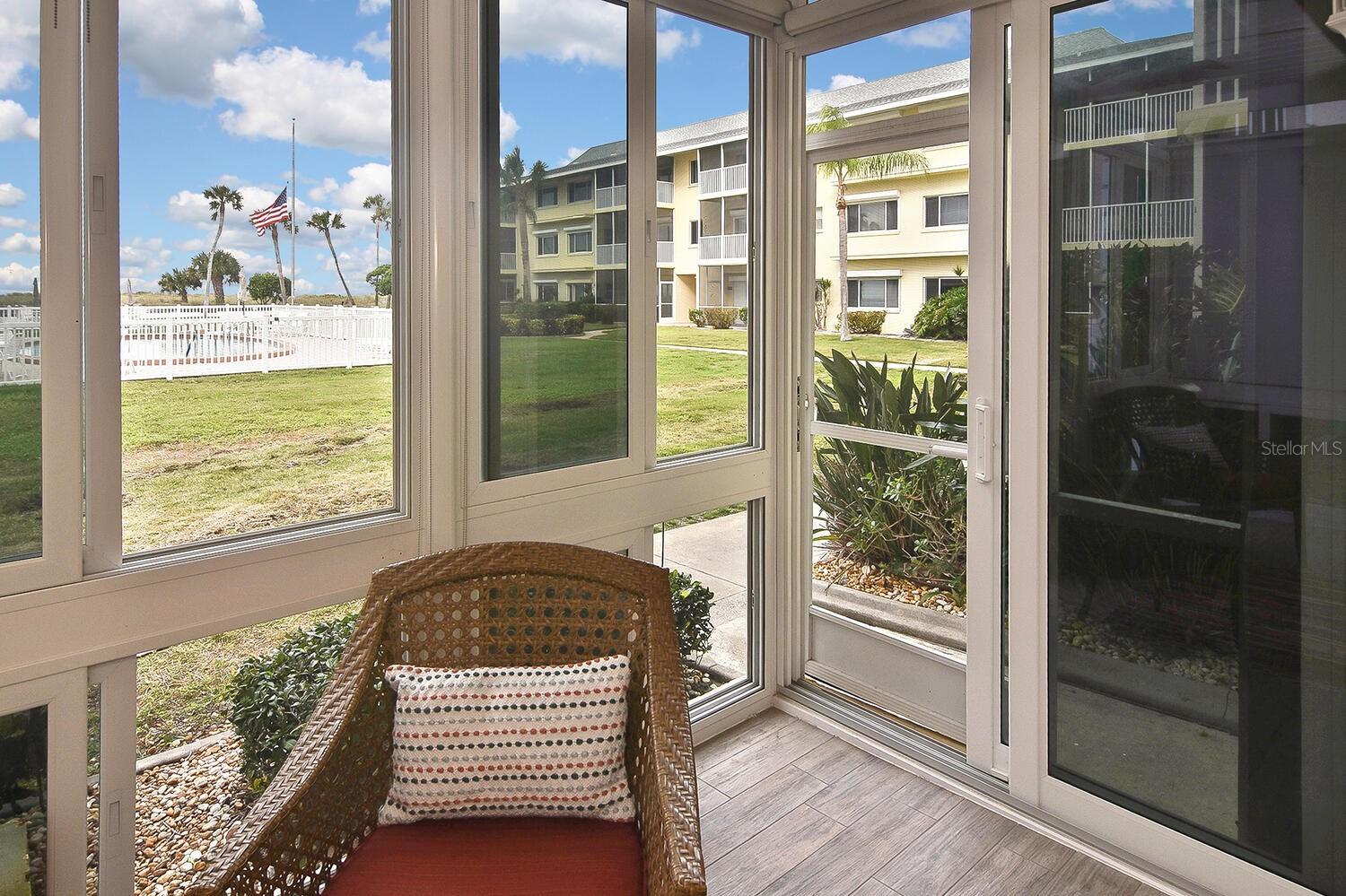 CHATEAUGAY - Residential