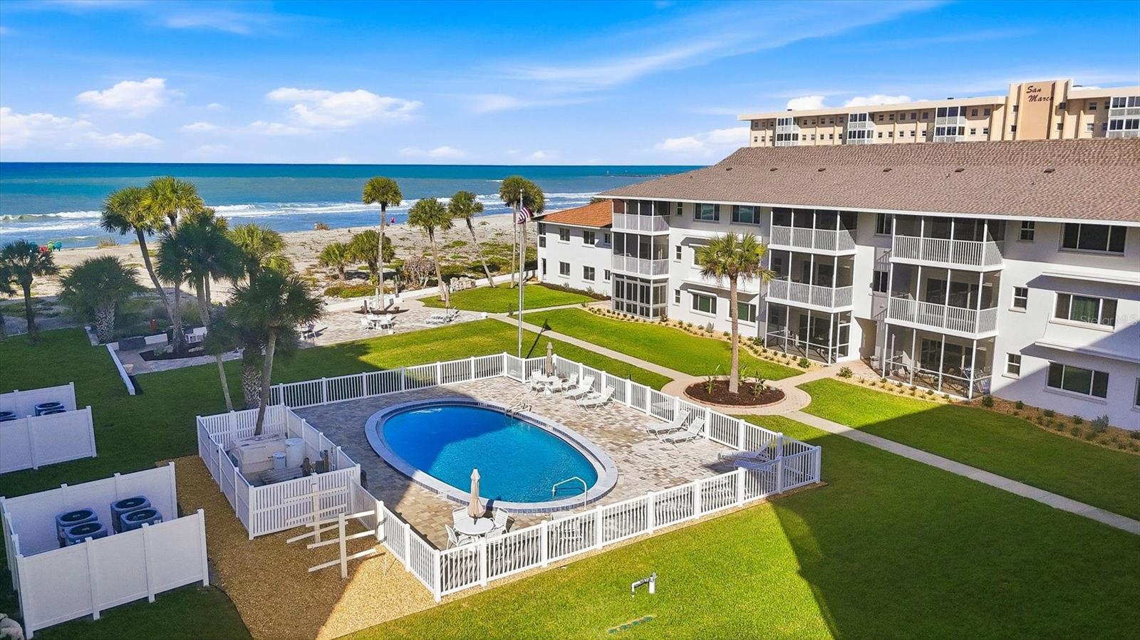 CHATEAUGAY - Residential