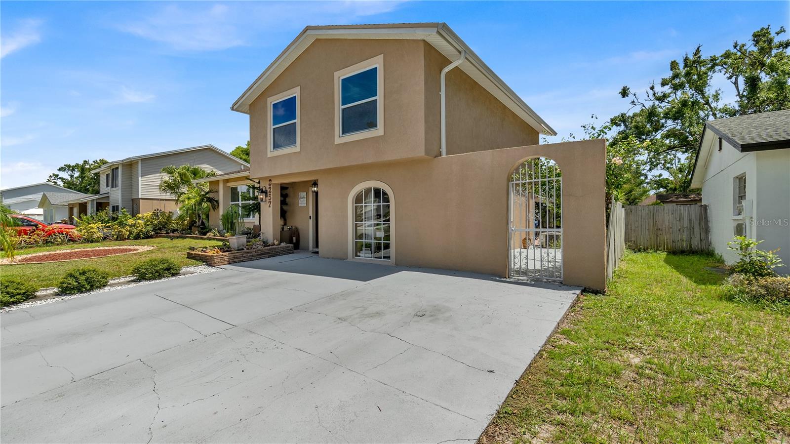 8257 MALVERN CIRCLE