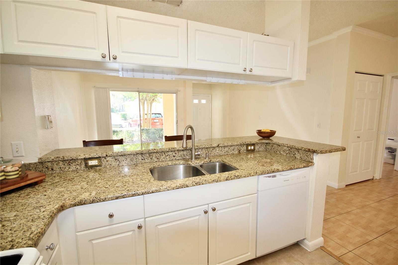 ARBOR LAKES A CONDO - Residential Lease