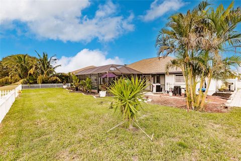 A home in PUNTA GORDA