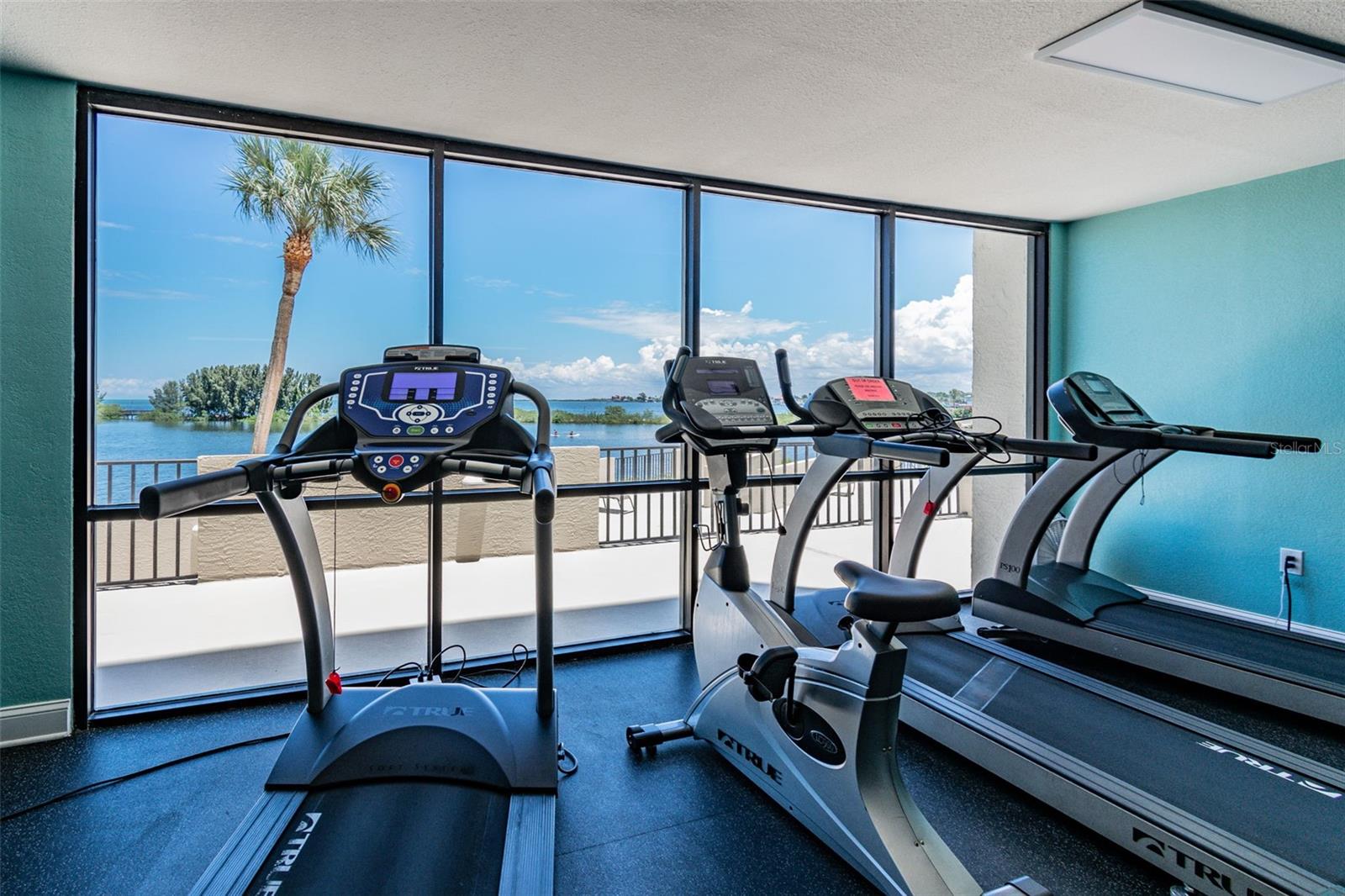 GULF ISLAND BEACH TENNIS - Residential Lease