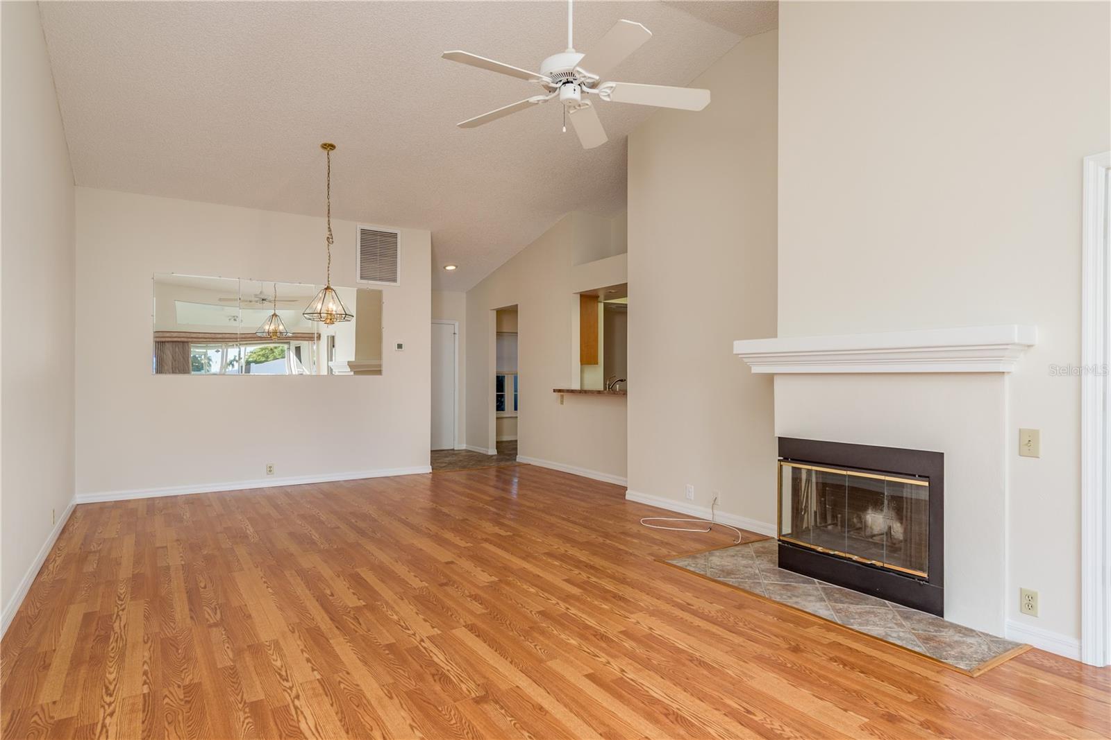 EDGEWOOD GULF TRACE REP - Residential