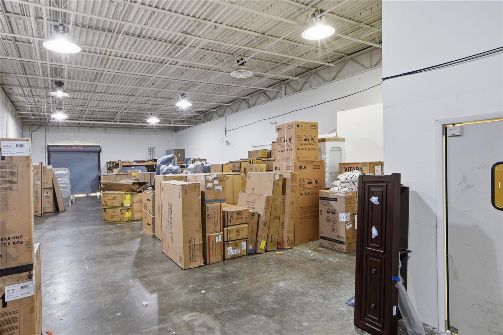 YOUNGS BARTOW PLAZA CONDO COM - Commercial Sale