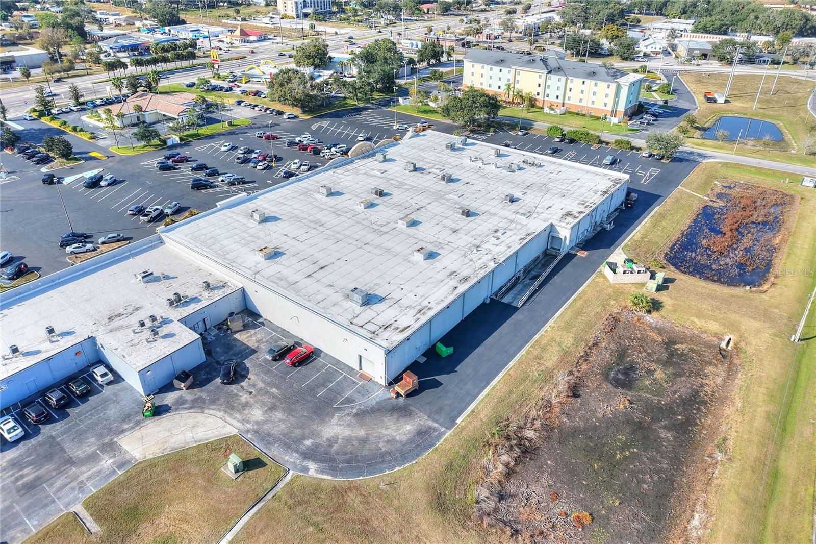 YOUNGS BARTOW PLAZA CONDO COM - Commercial Sale