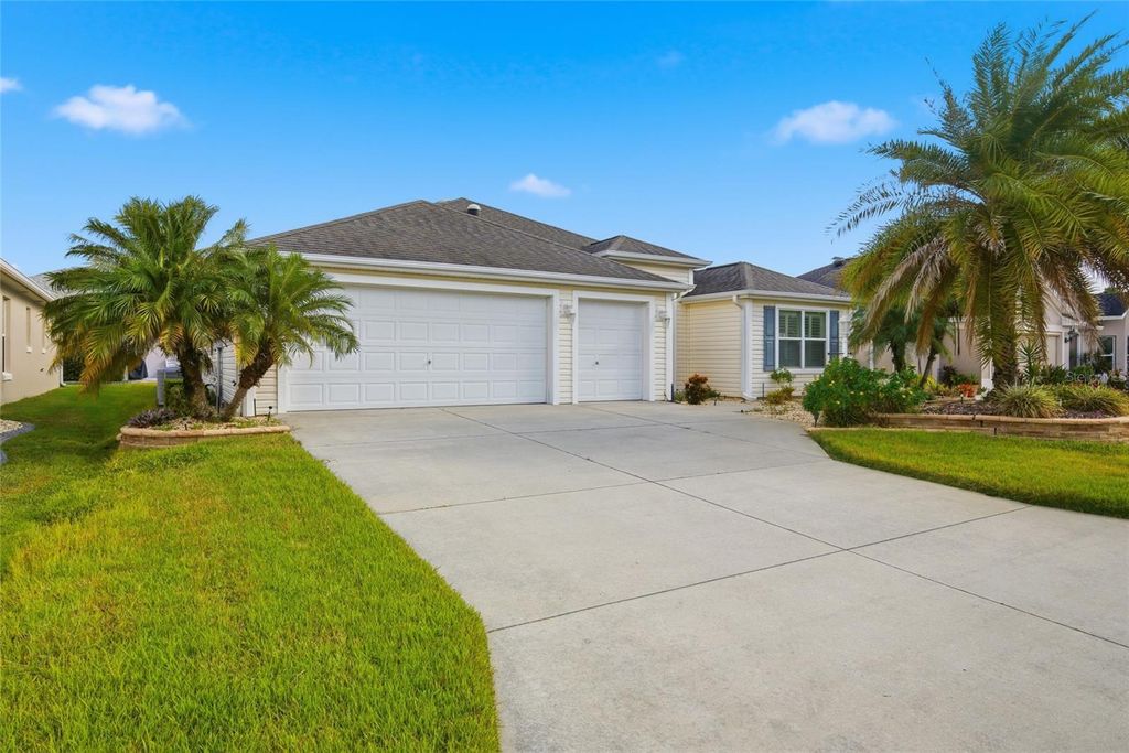Photo of 1923 Useppa Oaks Lane, The Villages, FL 32163 (MLS # O6356086)