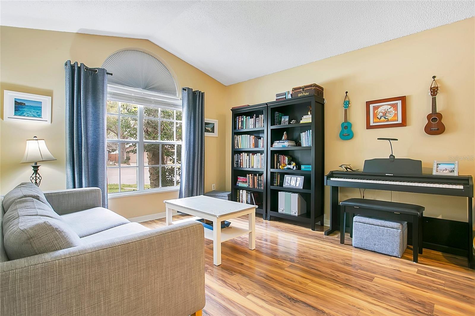 HUCKLEBERRY FIELDS TRACTS N9 & N10 - Residential