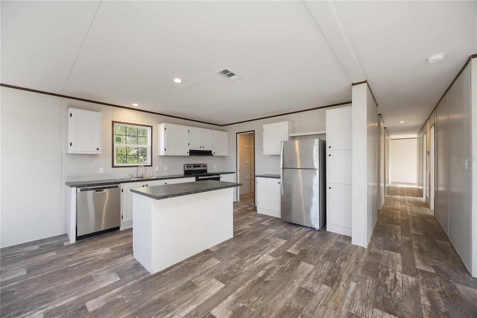 PINE ACRES - Residential