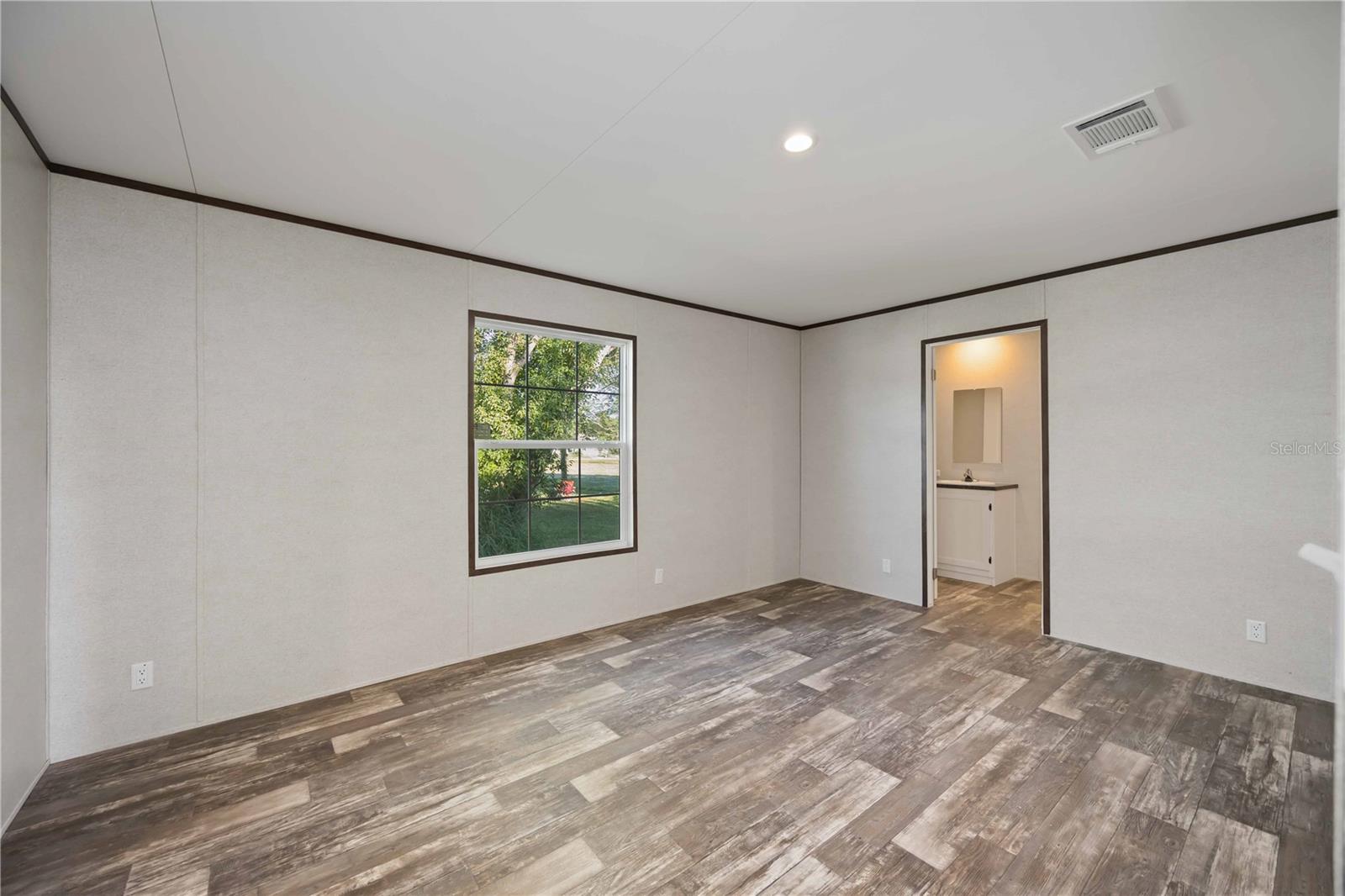 PINE ACRES - Residential